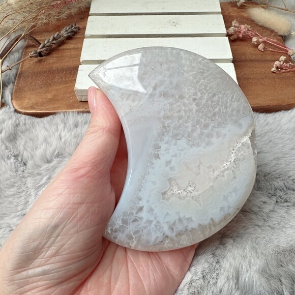 Gorgeous Agate with Druzy Moon Carving - Picture 2 of 7